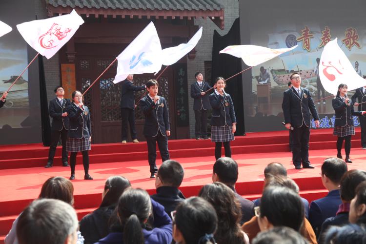 让我们高歌一曲《相信自己无限极》